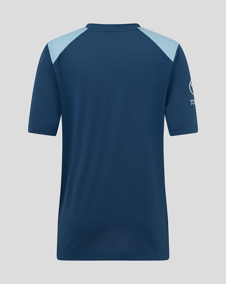 Back view of Junior 26/27 Training Short Sleeve T Shirt in blue with contrasting light shoulder panels.